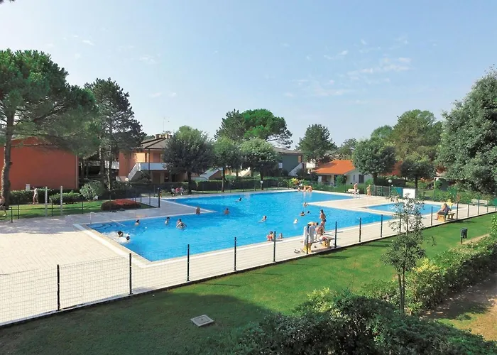 Villa House With Garden And Pool Access Bibione
